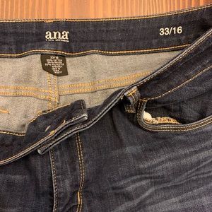 Ana jeans